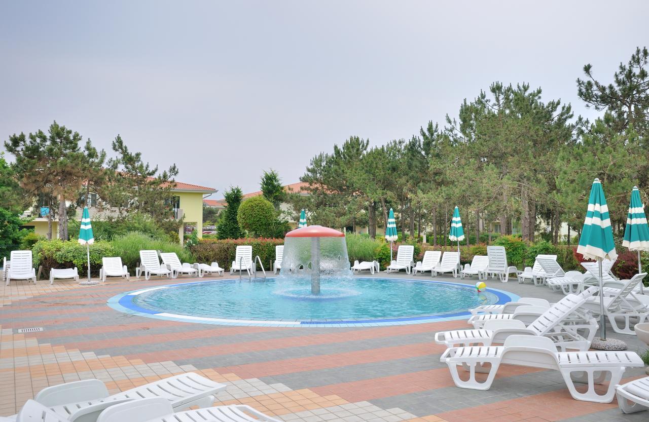 Villaggio Lido Del Sole Bibione Exterior foto